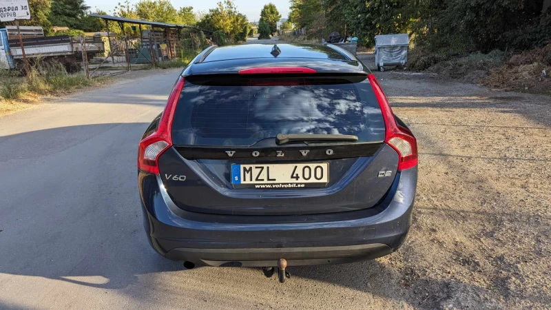 Volvo V60 1.6 d2, снимка 5 - Автомобили и джипове - 49494027