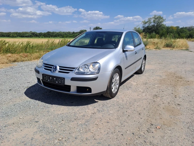 VW Golf 1.6 benzin