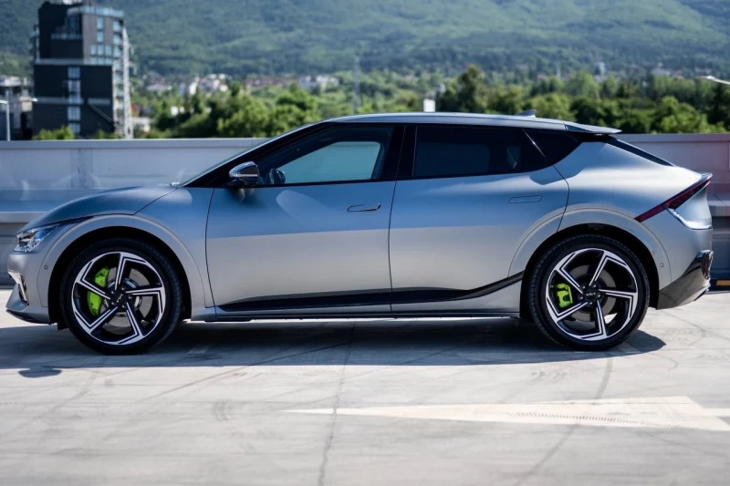 Kia EV6 GT line, снимка 4 - Автомобили и джипове - 51908965