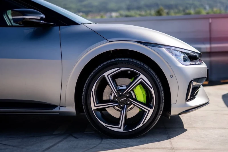 Kia EV6 GT line, снимка 7 - Автомобили и джипове - 51908965