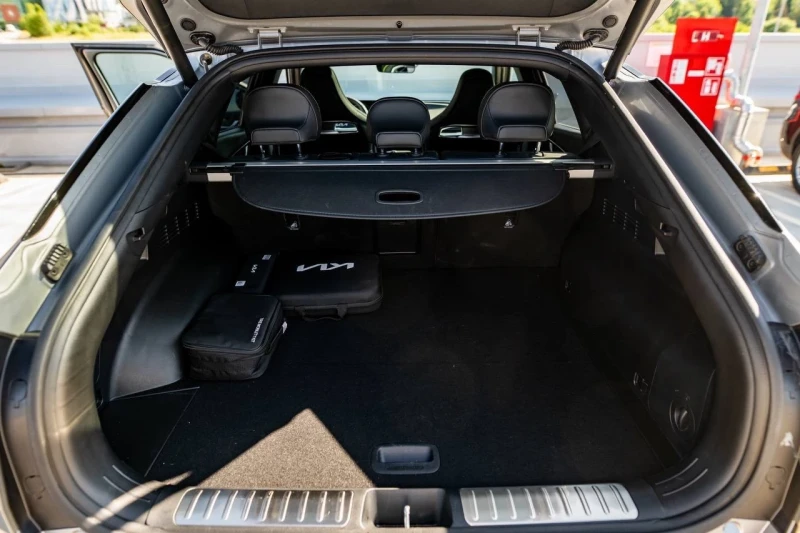Kia EV6 GT line, снимка 10 - Автомобили и джипове - 51908965