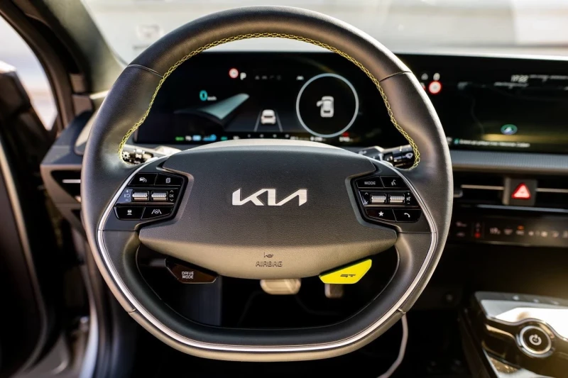 Kia EV6 GT line, снимка 5 - Автомобили и джипове - 51908965