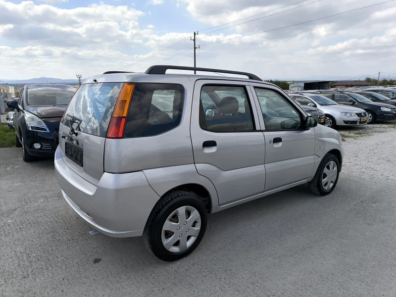 Subaru Justy 1.3i, снимка 4 - Автомобили и джипове - 51711977