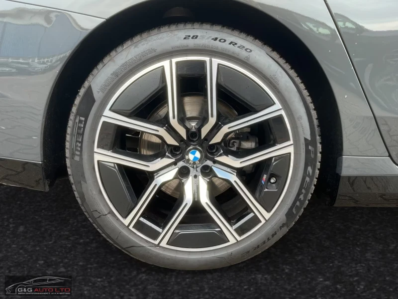 BMW 740 xDRIVE/300HP/M-SPORT/SKY-LOUNGE/360/ACC/MEMO/969f, снимка 7 - Автомобили и джипове - 52711608