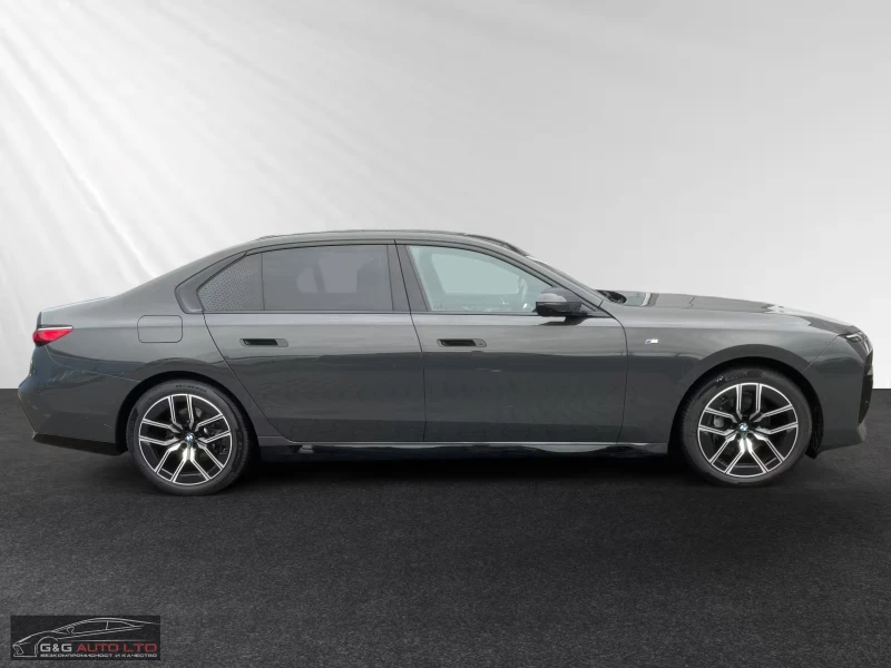 BMW 740 xDRIVE/300HP/M-SPORT/SKY-LOUNGE/360/ACC/MEMO/969f, снимка 3 - Автомобили и джипове - 52711608