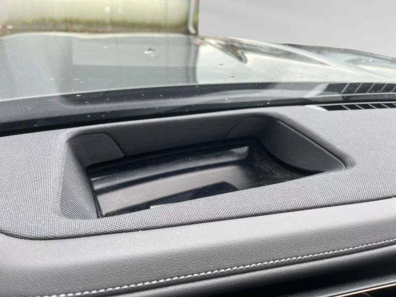 BMW 740 xDRIVE/300HP/M-SPORT/SKY-LOUNGE/360/ACC/MEMO/969f, снимка 10 - Автомобили и джипове - 52711608