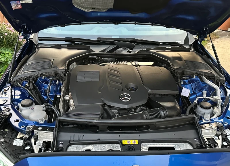 Mercedes-Benz C 300 AMG-Line, снимка 5 - Автомобили и джипове - 52725587