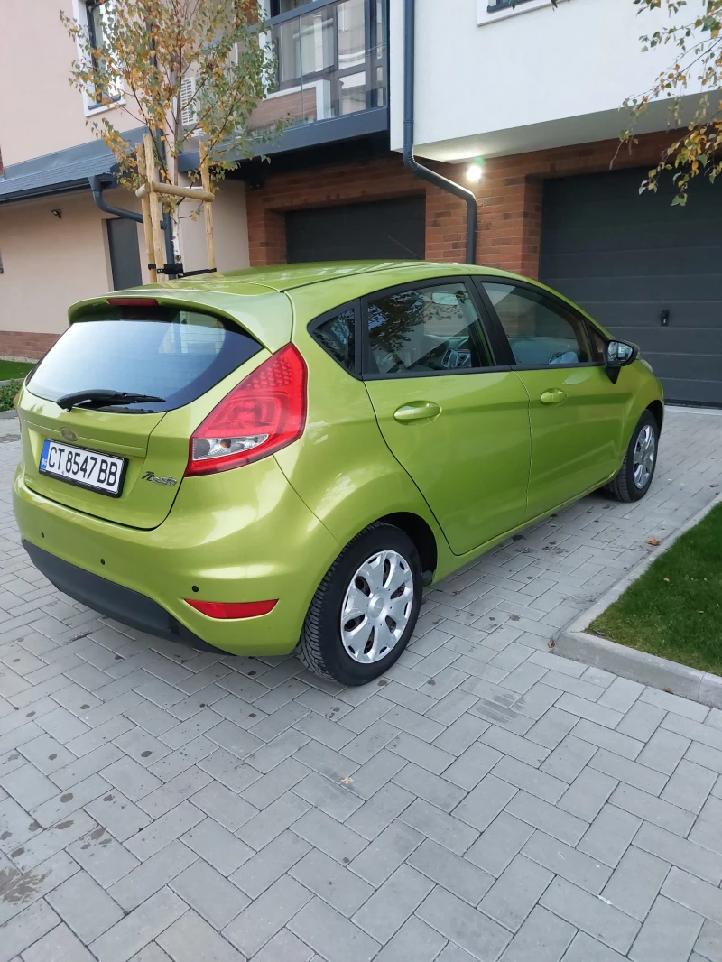 Ford Fiesta, снимка 6 - Автомобили и джипове - 52937889