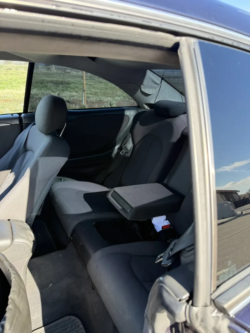 Mercedes-Benz CLK 270 CDI, снимка 9 - Автомобили и джипове - 53542446