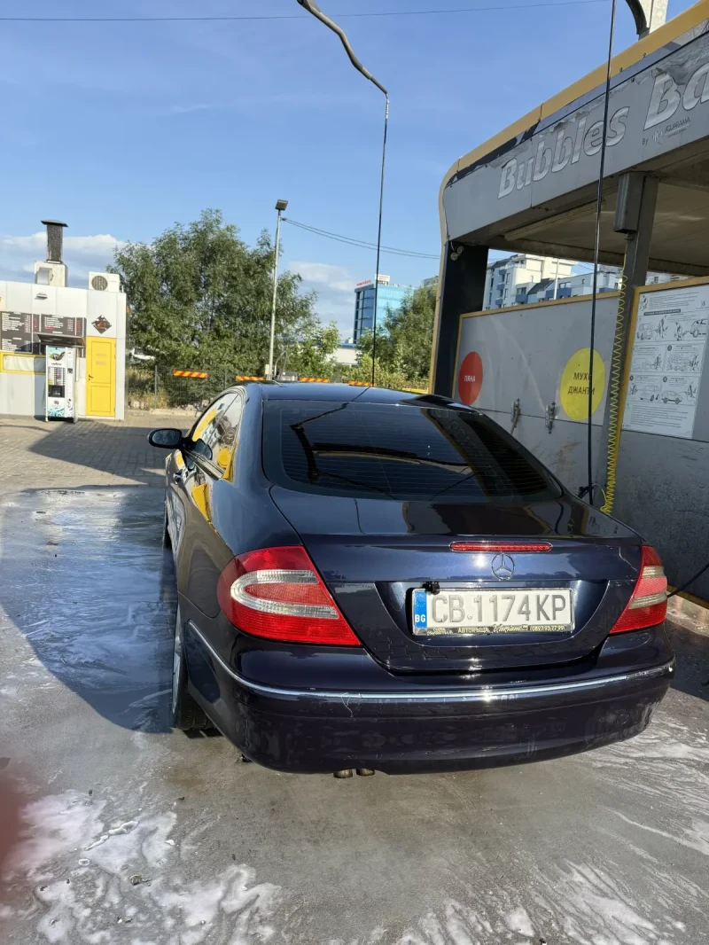 Mercedes-Benz CLK 270 CDI, снимка 4 - Автомобили и джипове - 53407332