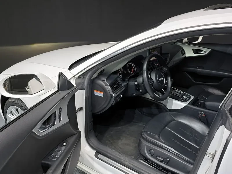 Audi A7 3.0 Tfsi Quattro Entry 4G, снимка 10 - Автомобили и джипове - 54944916
