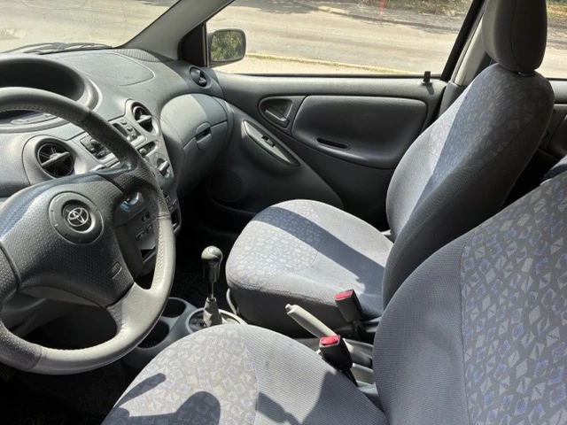 Toyota Yaris, снимка 9 - Автомобили и джипове - 55920267
