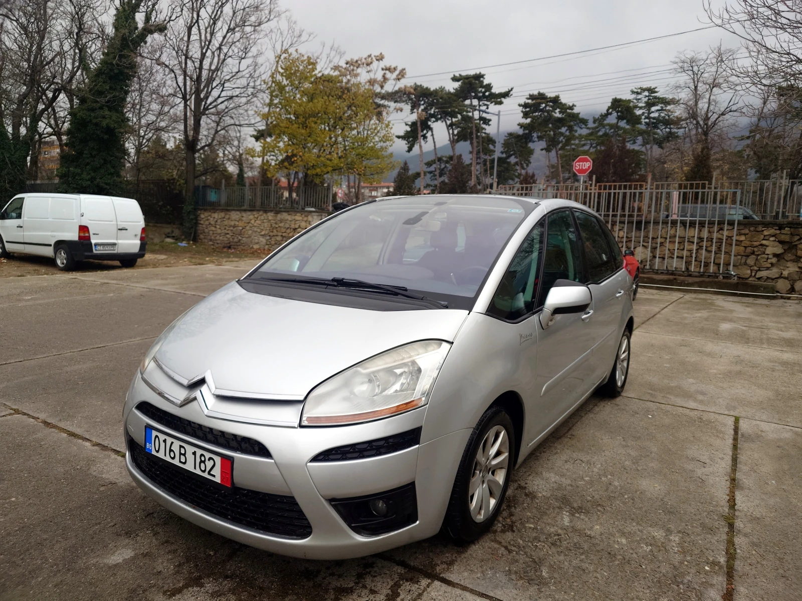 Citroen C4 Picasso 1.6HDI - изображение 6