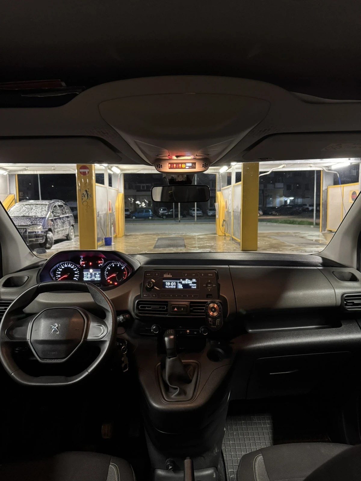 Peugeot Rifter   | Mobile.bg   17