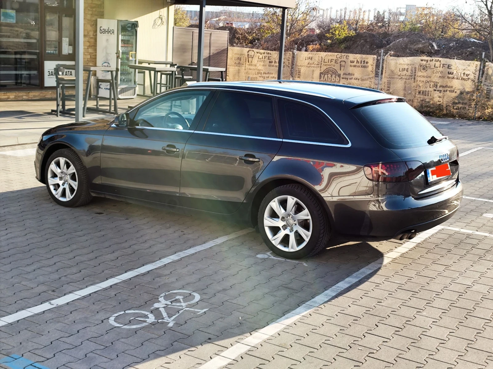 Audi A4 2.0 143 - изображение 6