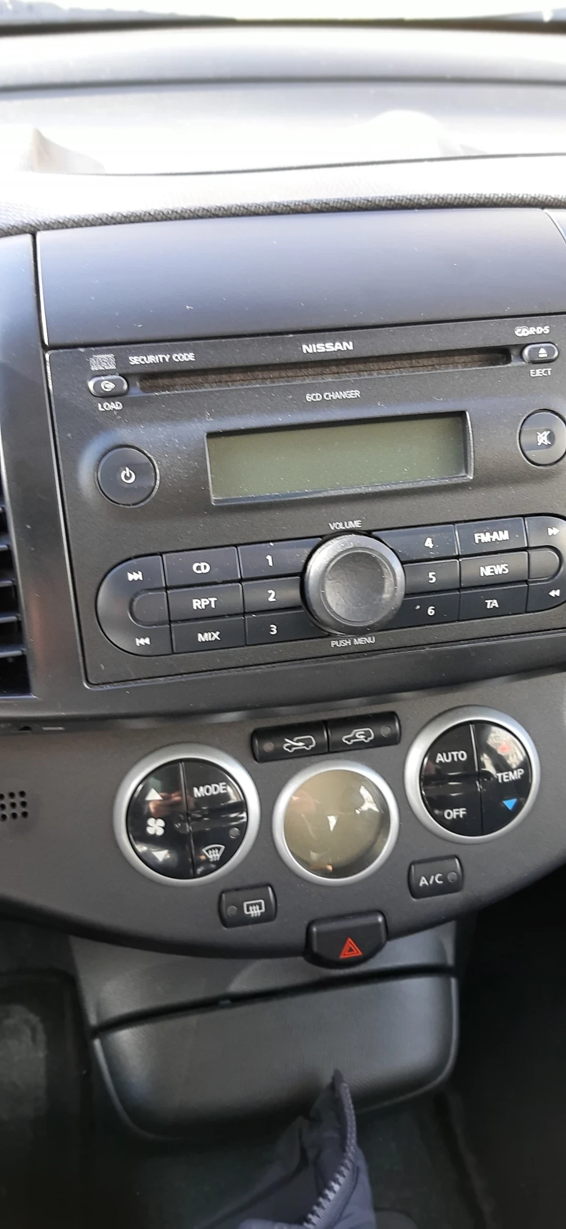 Nissan Micra  - изображение 4