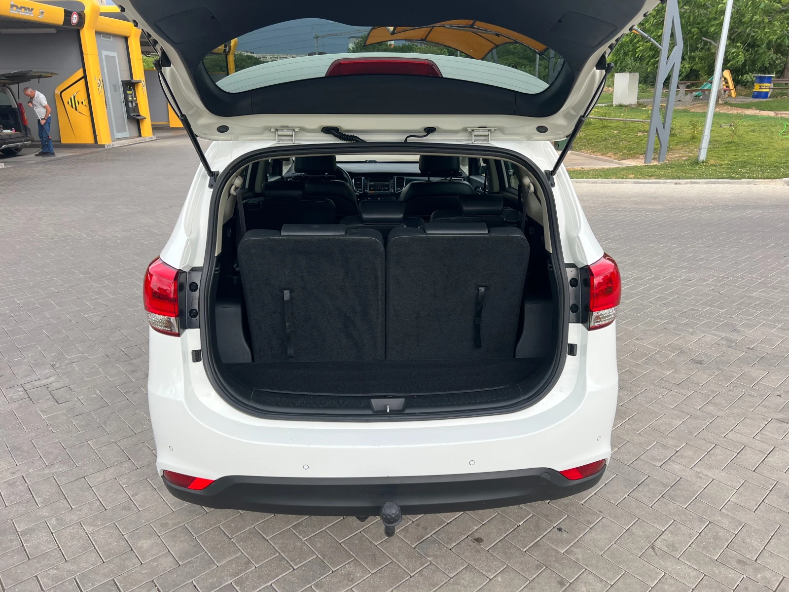 Kia Carens 1.7 DIESEL AUTOMAT 141 P.S  - изображение 6