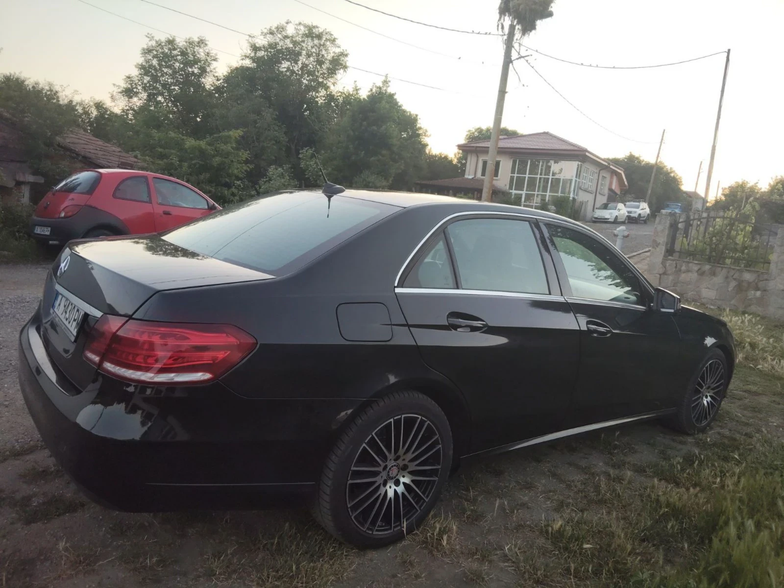 Mercedes-Benz E 220 Limozina - изображение 7