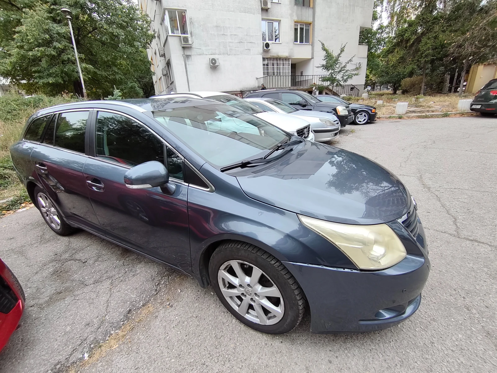 Toyota Avensis  - изображение 2