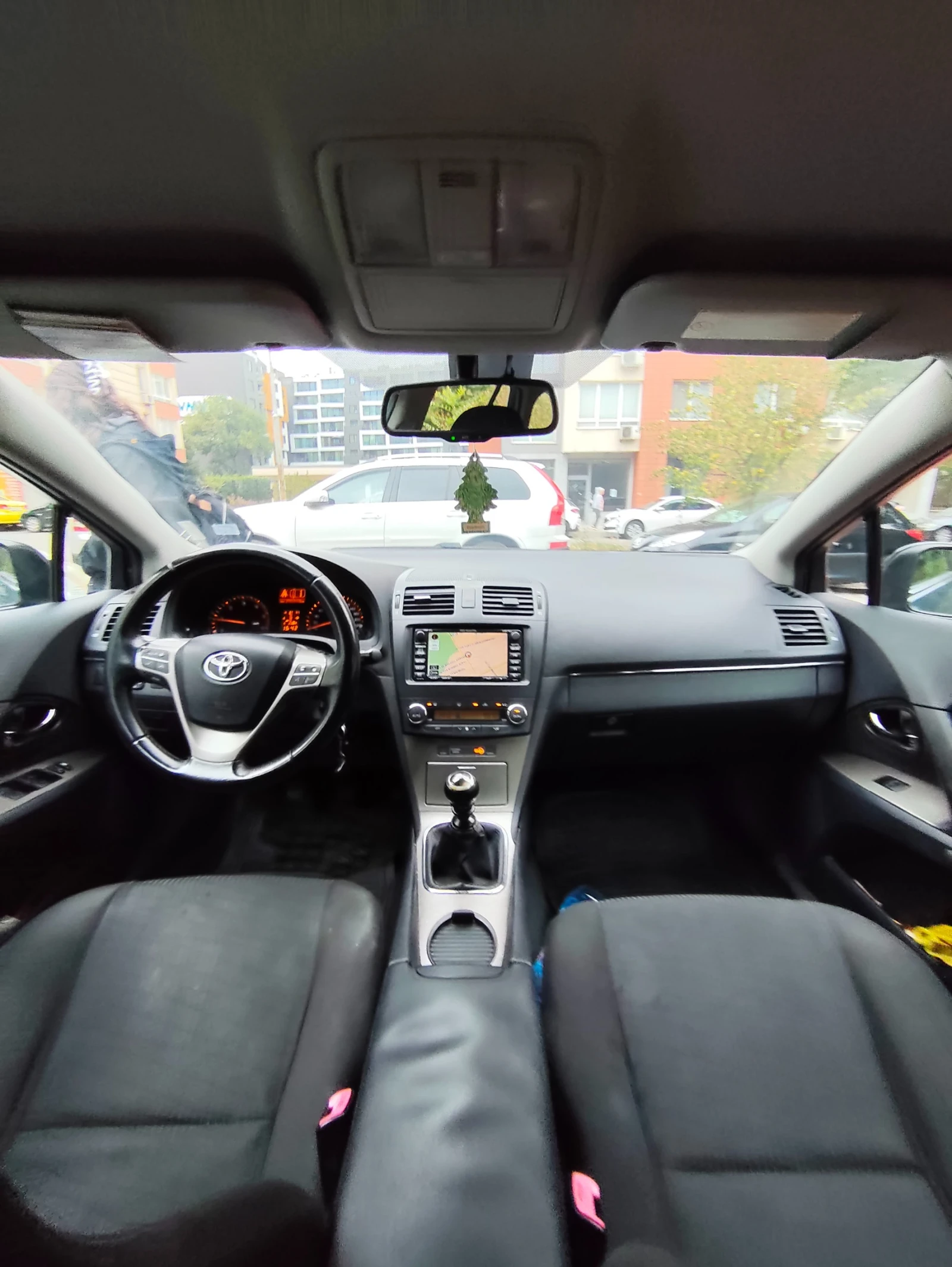 Toyota Avensis | Mobile.bg � ����������� 12