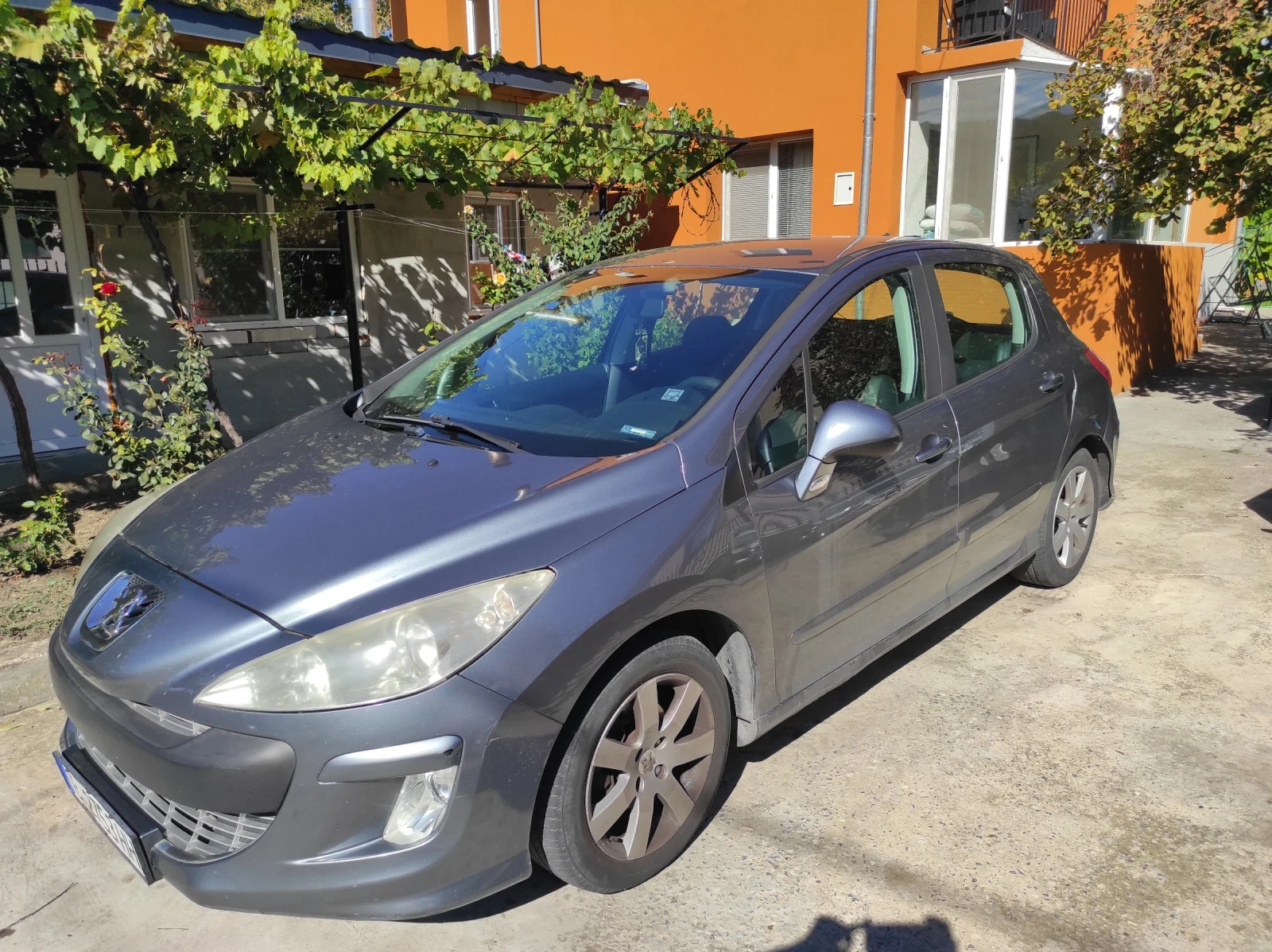 Peugeot 308 1.6i 120k - / | Mobile.bg   2