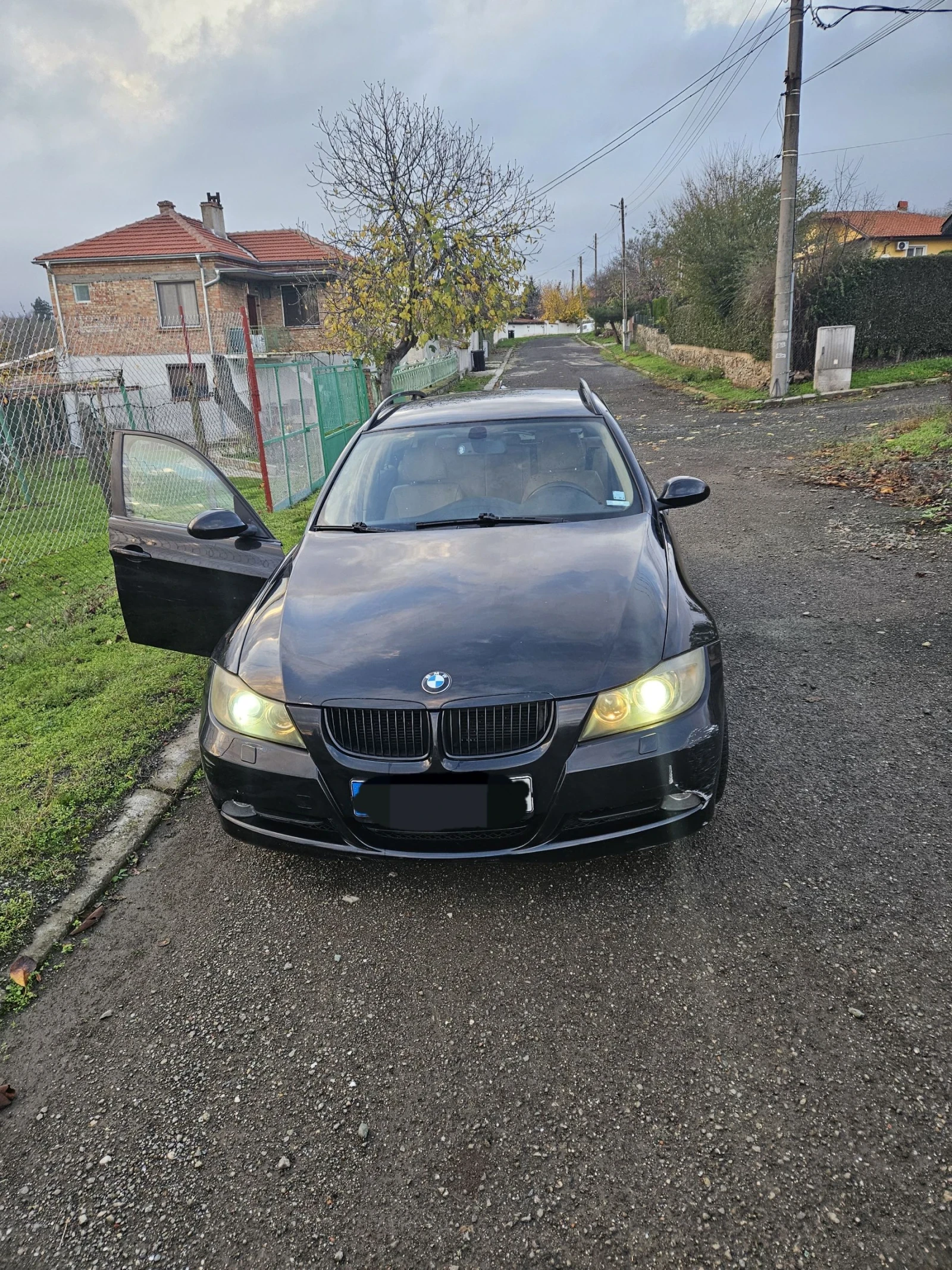 BMW 320  - изображение 8