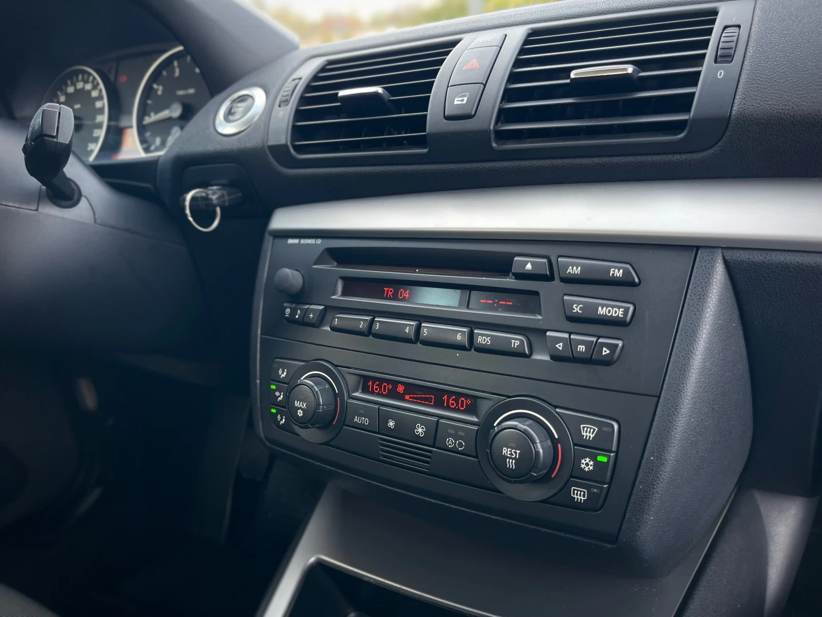 BMW 116 | Mobile.bg   16