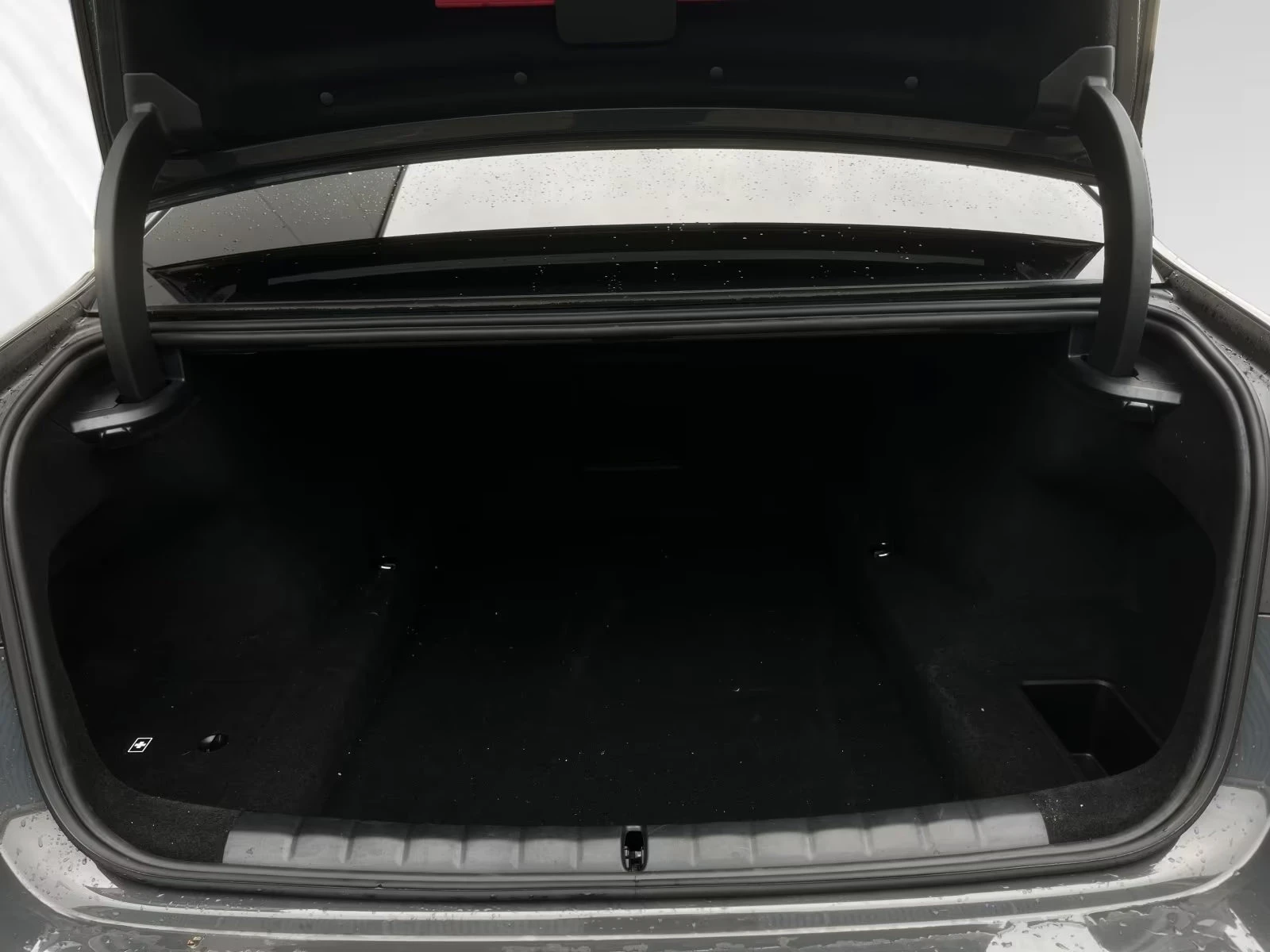 BMW 740 xDRIVE/300HP/M-SPORT/SKY-LOUNGE/360/ACC/MEMO/969f - изображение 6