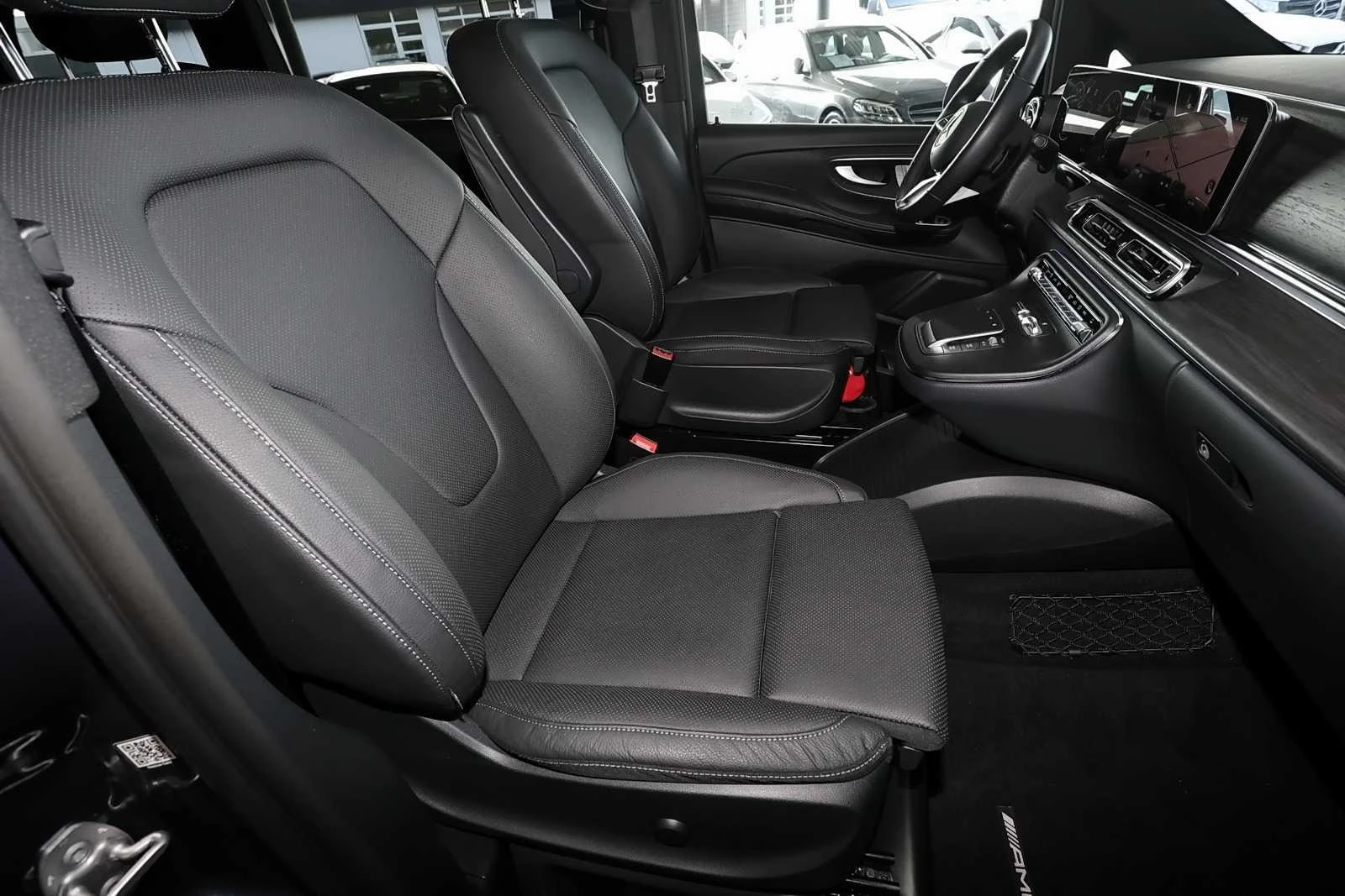 Mercedes-Benz V 300 d/AMG/4-MATIC/LONG/AVANTGARDE/BURM/360/NIGHT/ | Mobile.bg � ����������� 11