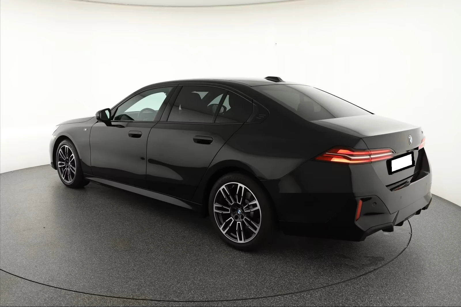 BMW 520 2.0d - изображение 2