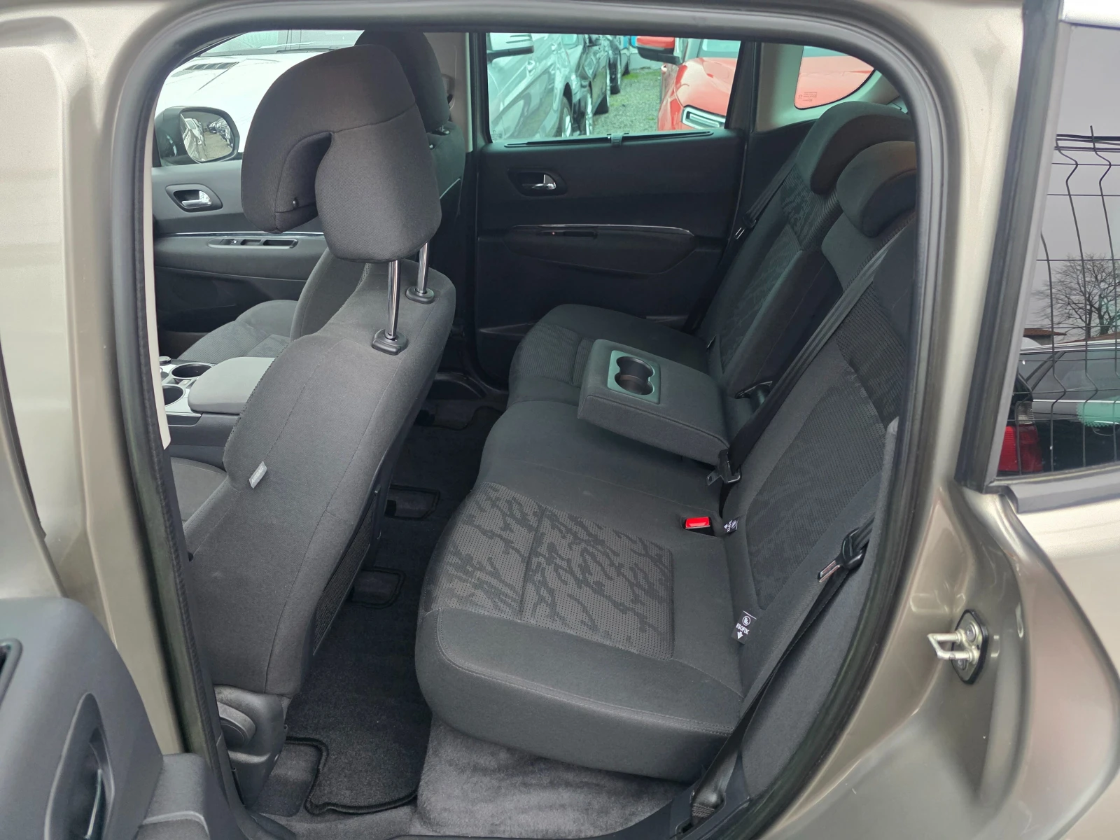 Peugeot 3008 1.6  KATO HOBA | Mobile.bg � ����������� 9