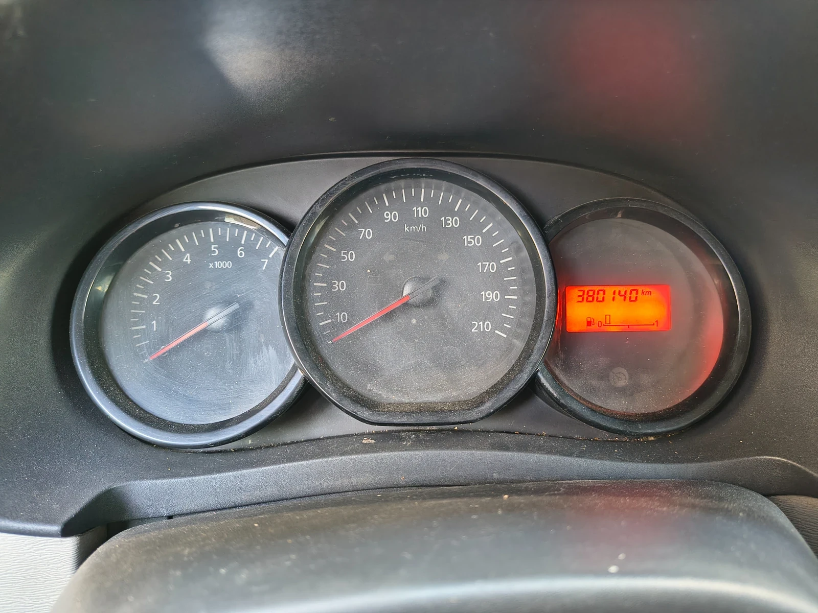 Dacia Dokker, снимка 8 - Автомобили и джипове - 53371046