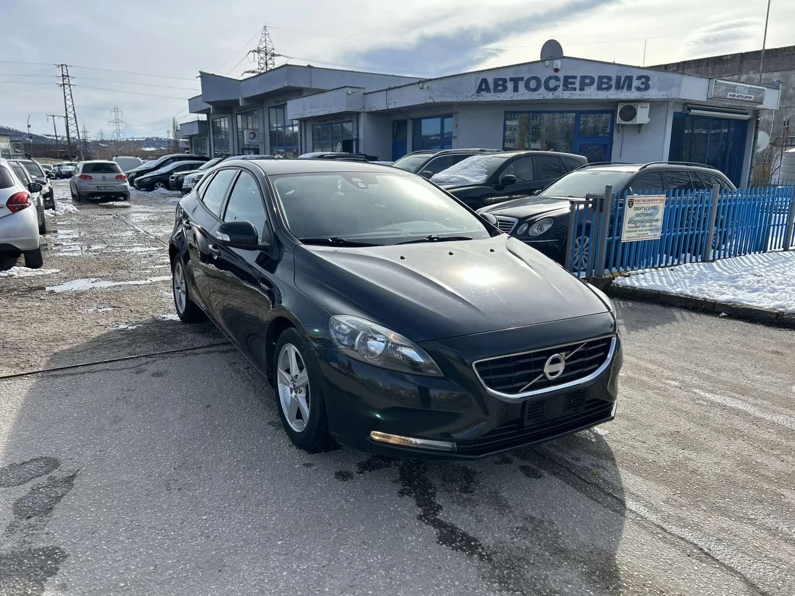 Volvo V40  - изображение 3