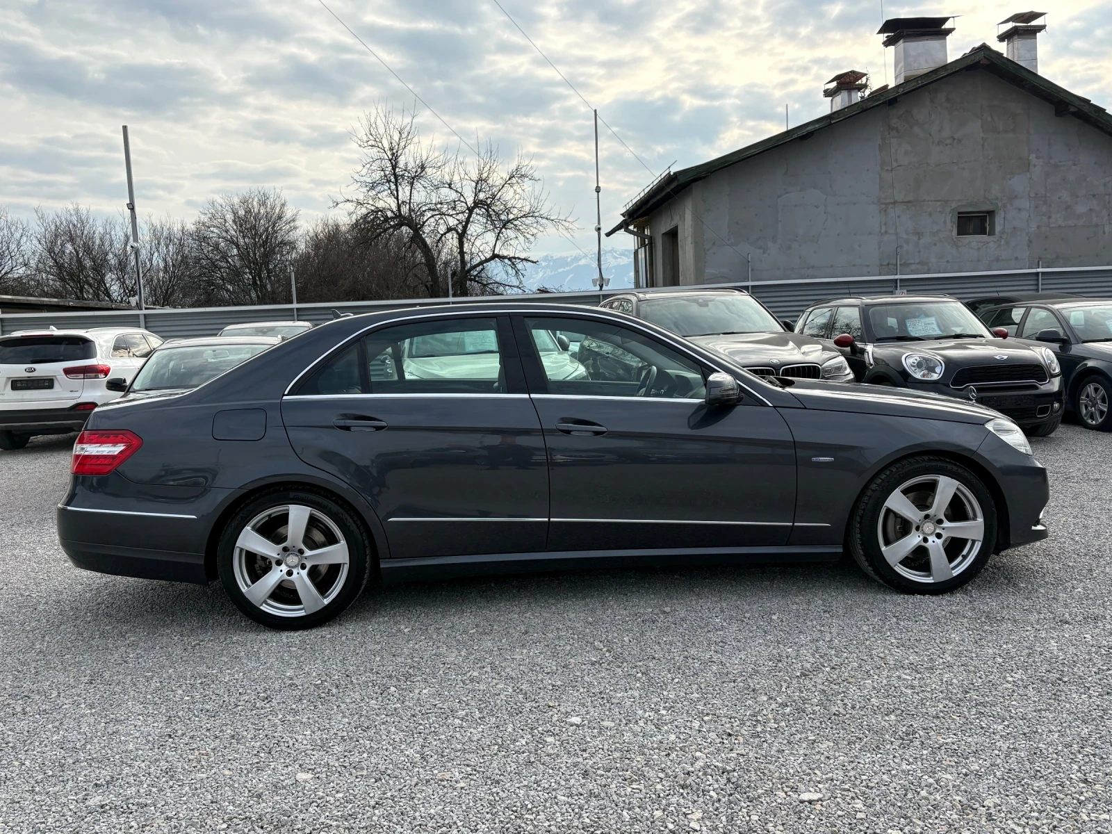 Mercedes-Benz E 350 E-350CDI-4-MATIC-223000км. AVANTGARDE - изображение 5