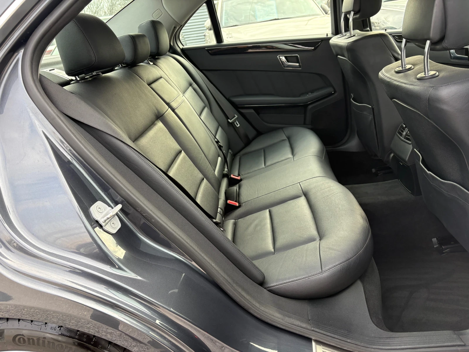 Mercedes-Benz E 350 E-350CDI-4-MATIC-223000км. AVANTGARDE - изображение 9