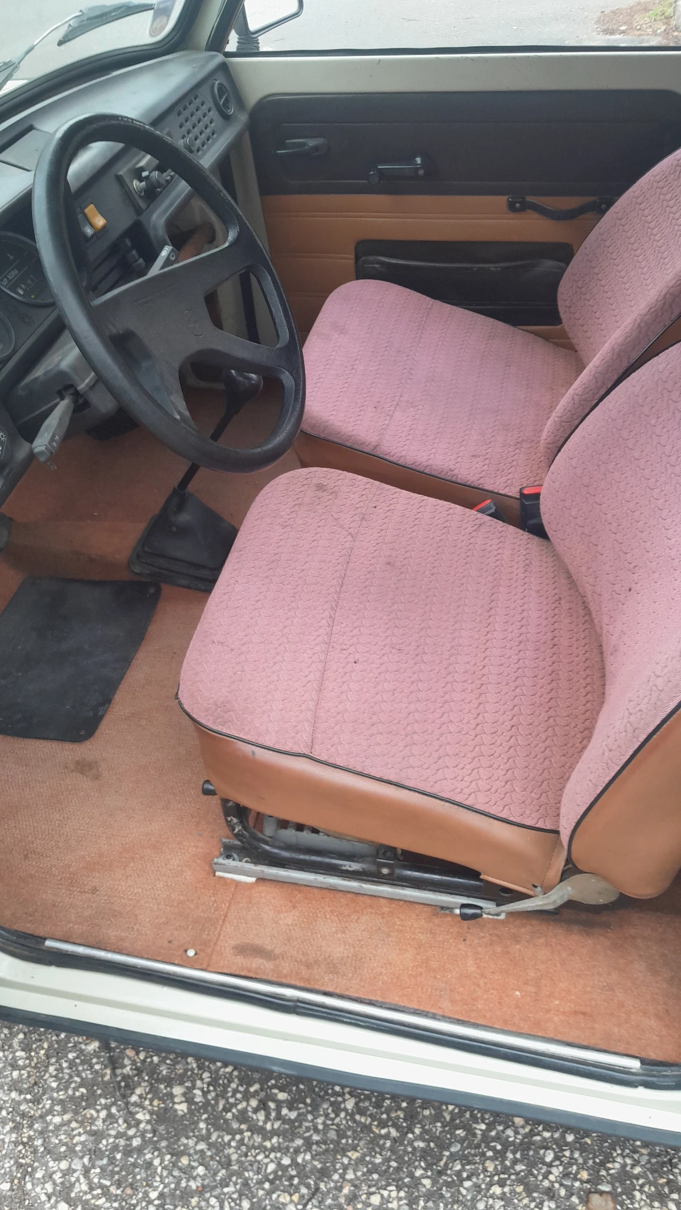 Trabant T 1.1, снимка 8 - Автомобили и джипове - 53952475