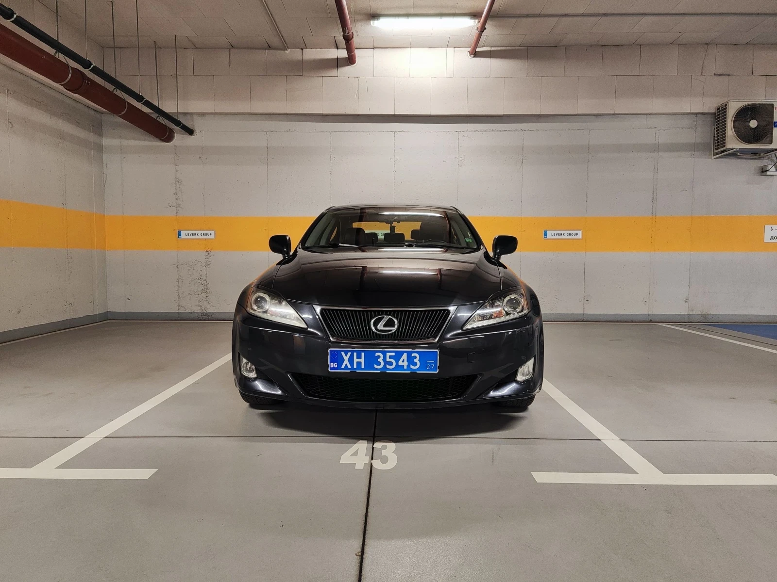 Lexus IS 220d, снимка 3 - Автомобили и джипове - 53972653