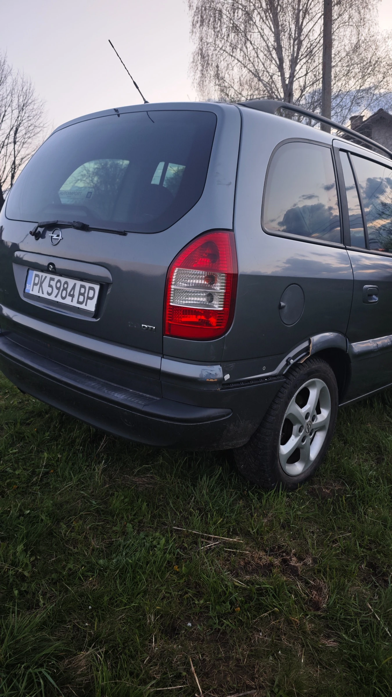Opel Zafira, снимка 7 - Автомобили и джипове - 54322859