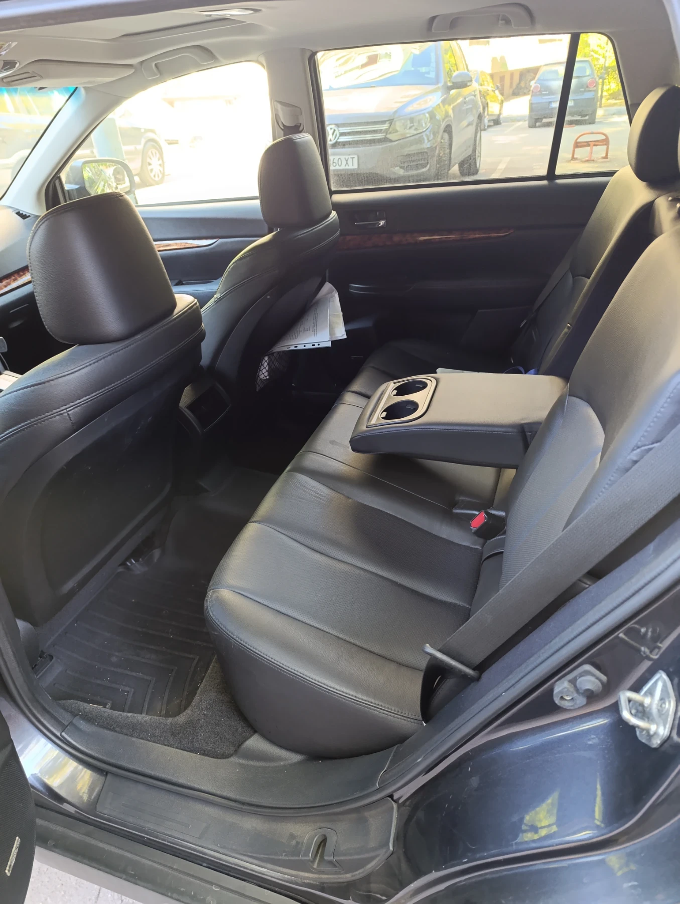 Subaru Outback, снимка 4 - Автомобили и джипове - 54921180