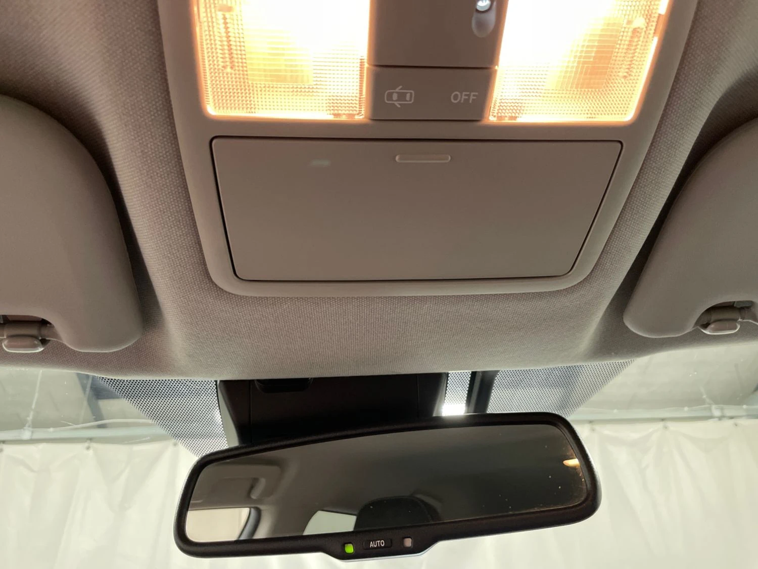 Toyota Auris H2 Selected 1.8 Хибрид, снимка 10 - Автомобили и джипове - 55130914