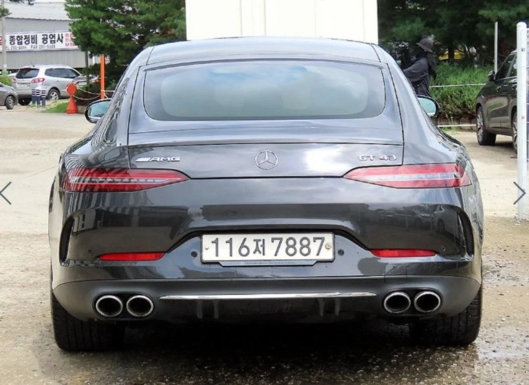 Mercedes-Benz GT 43 AMG 4MATIC* BURMESTER* ХЕДЪП* 360* DISTRONIC* , снимка 4 - Автомобили и джипове - 55465383