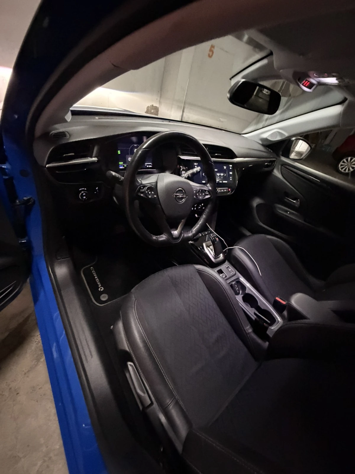 Opel Corsa е Лизинг, снимка 5 - Автомобили и джипове - 55605041