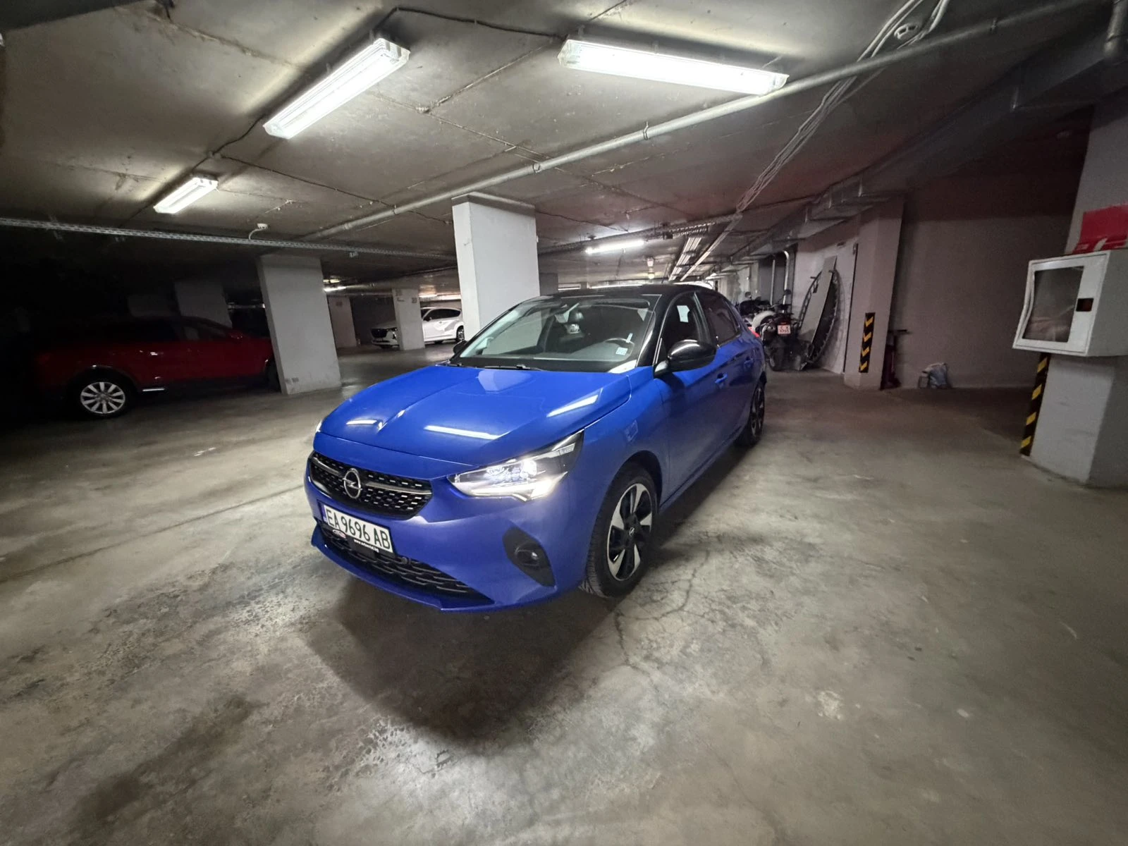 Opel Corsa е Лизинг, снимка 2 - Автомобили и джипове - 55605041