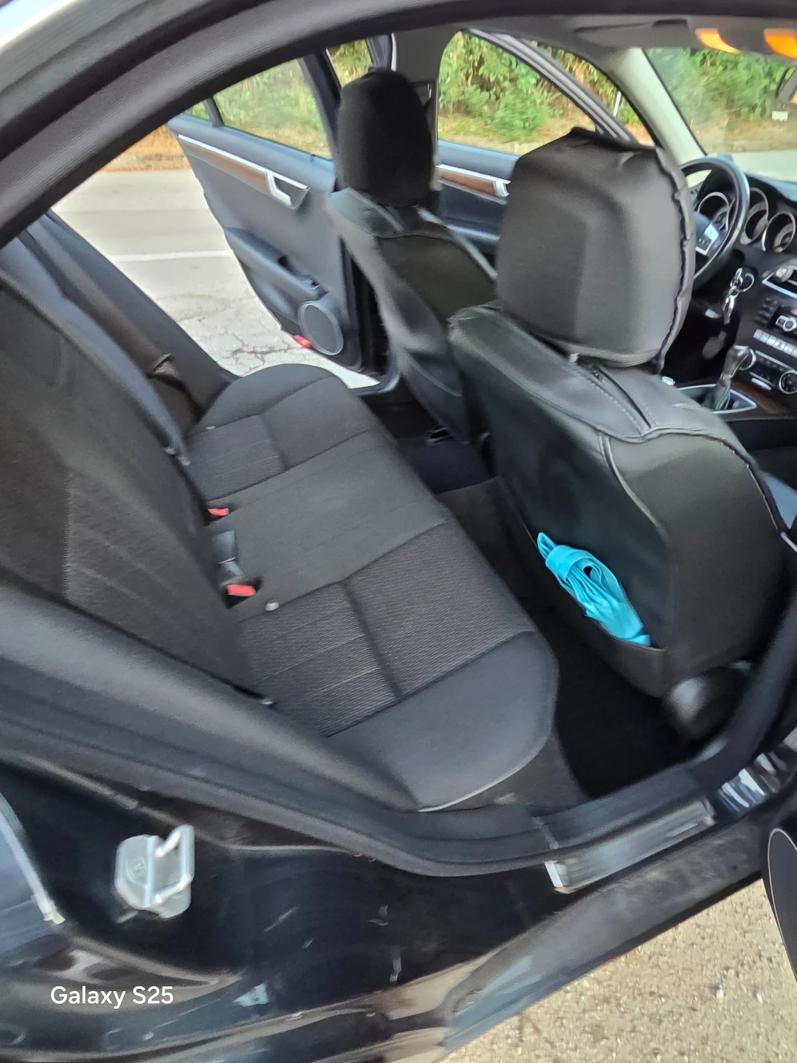 Mercedes-Benz C 220     Седан , снимка 10 - Автомобили и джипове - 55827136