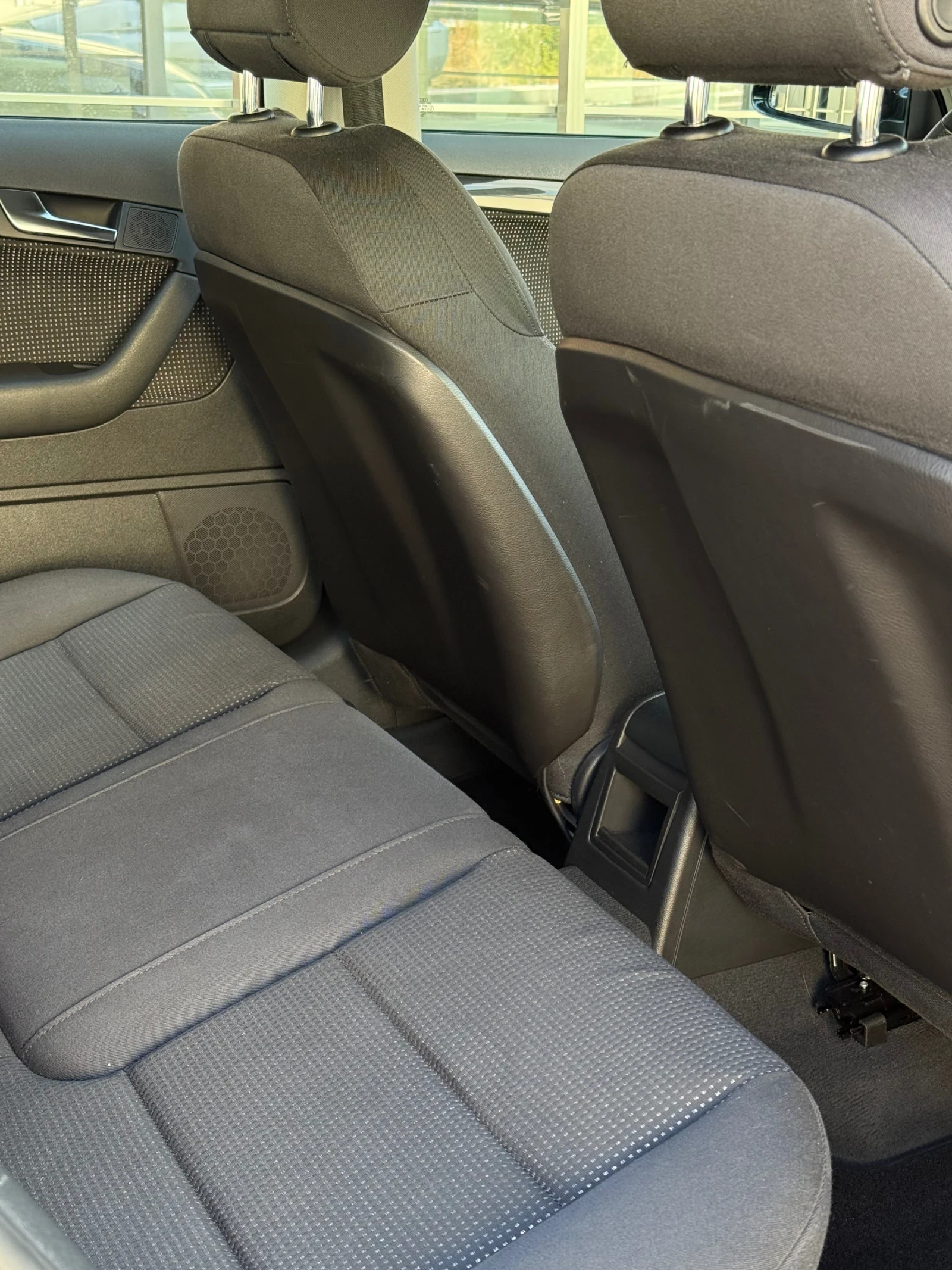 Audi A3 1.9 Sportback * NAVI* * Подгрев* * Темпомат* , снимка 10 - Автомобили и джипове - 55877821