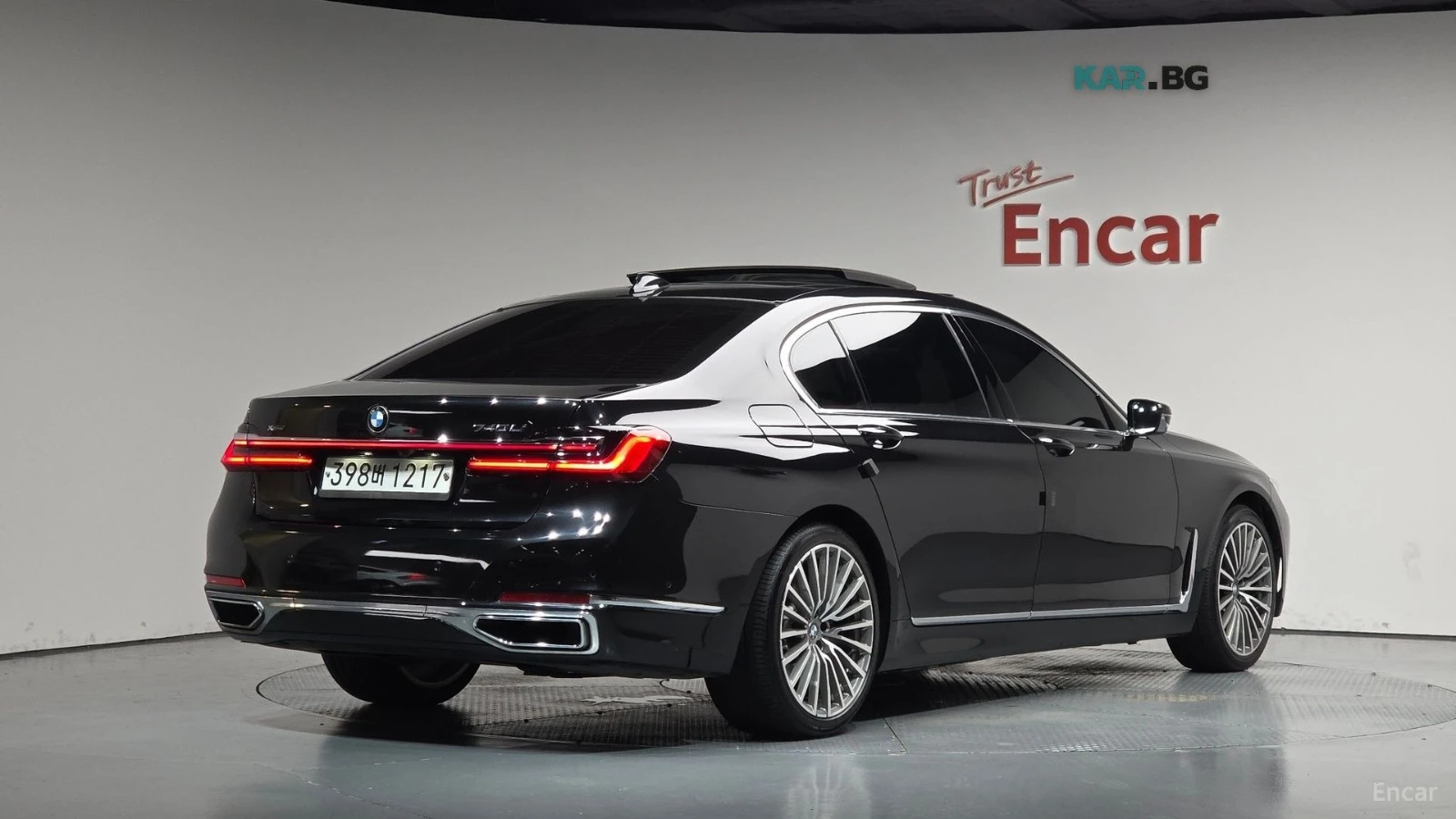 BMW 740 Li* xDrive* Pure Excellence* TV* PANO* 360* FULL* , снимка 2 - Автомобили и джипове - 56165738