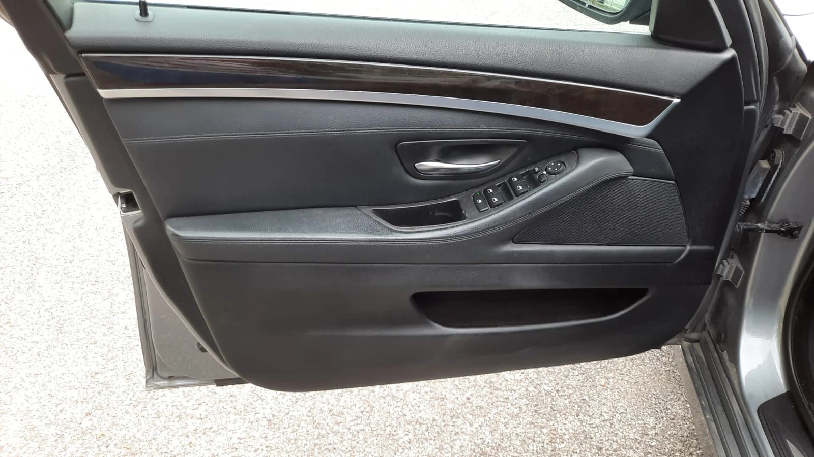 BMW 530, снимка 17 - Автомобили и джипове - 56307848