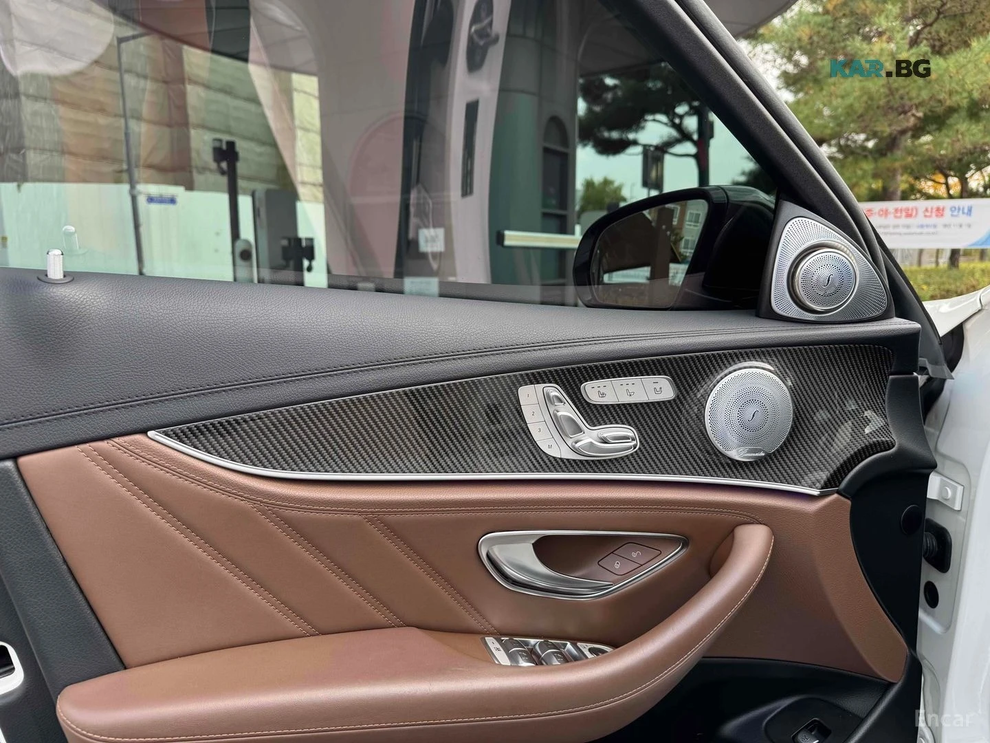 Mercedes-Benz E 63 AMG 4MATIC+ * HUD* 360* ������* �����* ����* ���� | Mobile.bg � ����������� 10