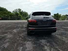Porsche Cayenne PLATINUM* FACELIFT* BOSE* PANO* ОБДУХ* KEYLESS* ВИ - 29900 лв. - 27147392 2