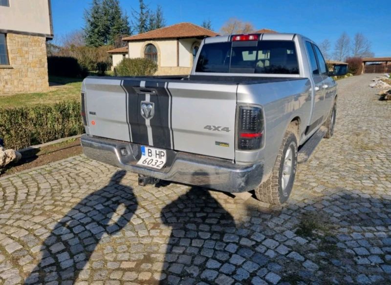 Dodge RAM 1500 SLT, снимка 9 - Автомобили и джипове - 49515942